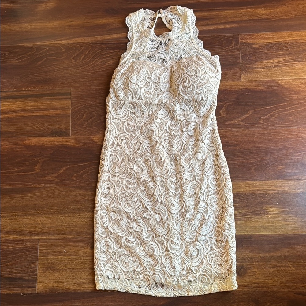 SEQUIN HEARTS Ivory Nude Lace Sequin Dress Size Youth 9